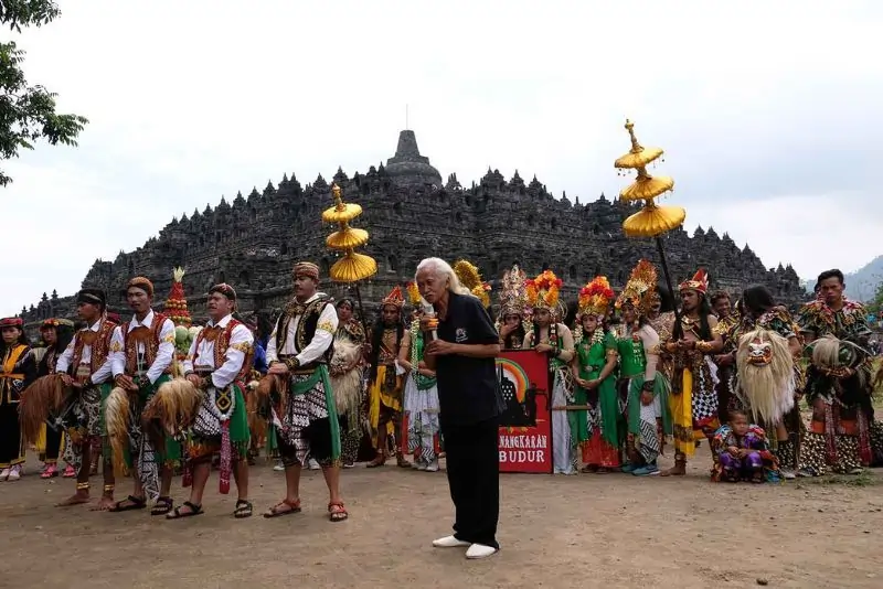 kekayaan budaya Indonesia